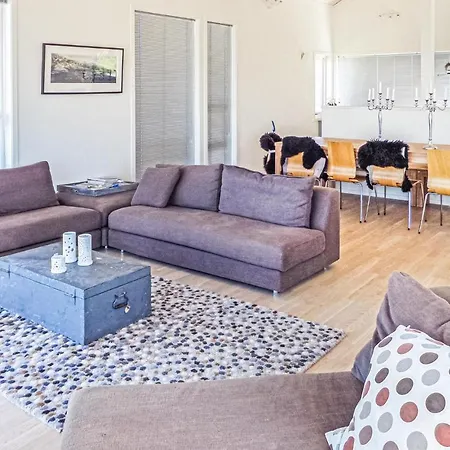 Stunning In With House Sea View 菲恰尔